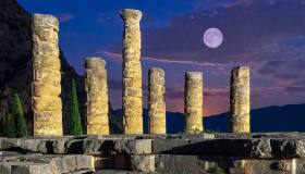 La Grecia apre 126 luoghi storici gratis sotto la luna piena: ecco dove andare