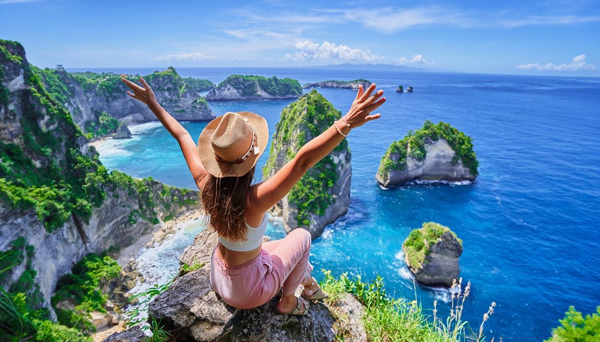 https://siviaggia.it/wp-content/uploads/sites/2/2026/08/Test-personalita-SiViaggia-Spiaggia-di-Diamond-isola-di-Nusa-Penida-Indonesia.jpg