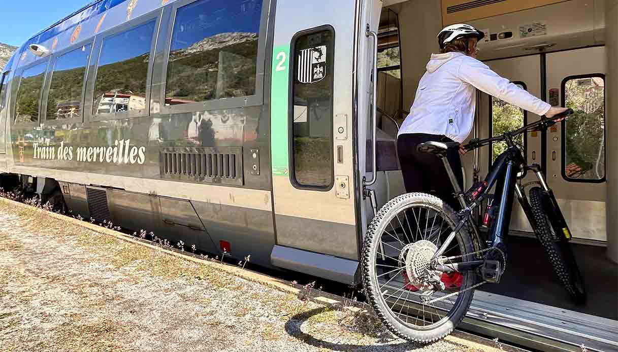 bicicletta-Train-des-Merveilles-Tende