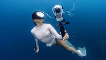 Cattura i tuoi viaggi a 360°, arriva la nuova videocamera pocket che riprende e monta tutto da sola
