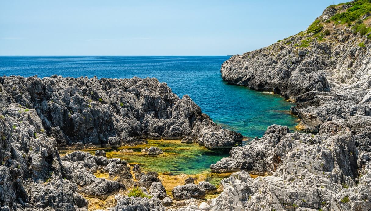 piscine naturali mare cilento liguria tirreno