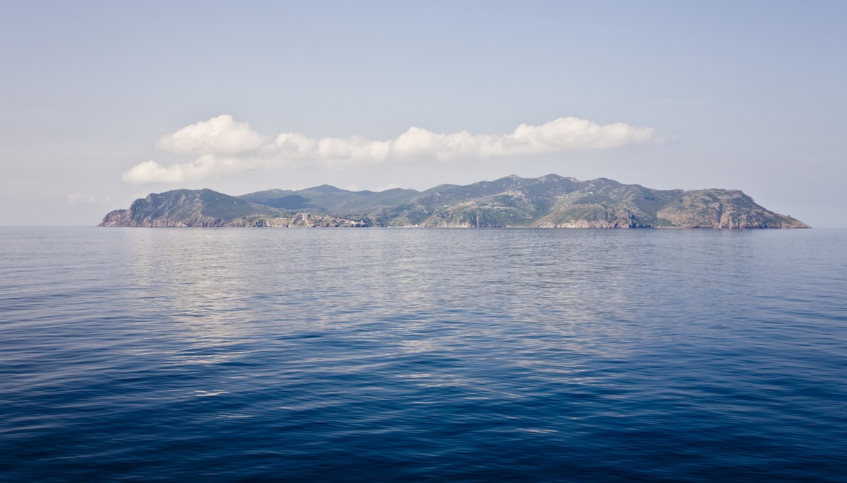 Il profilo dell'isola di Capraia
