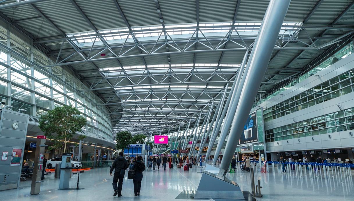 I migliori aeroporti del mondo: la classifica 2026 premia due scali italiani