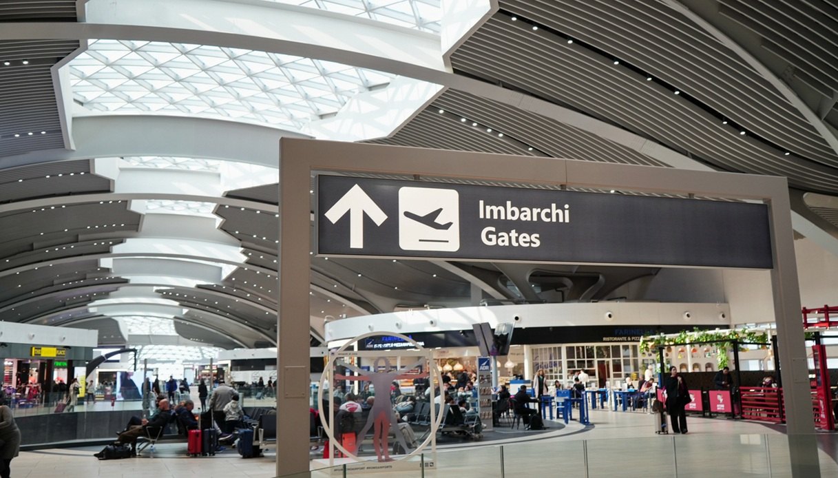 I migliori aeroporti del mondo: la classifica 2026 premia due scali italiani