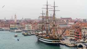 L’Amerigo Vespucci arriva in laguna a Venezia, quando vederla e salire a bordo