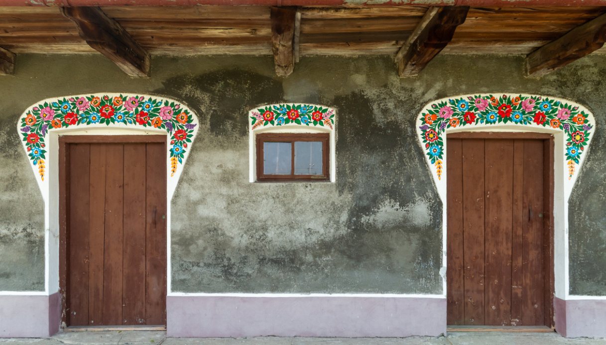 Casa tradizionale a Zalipie, Polonia