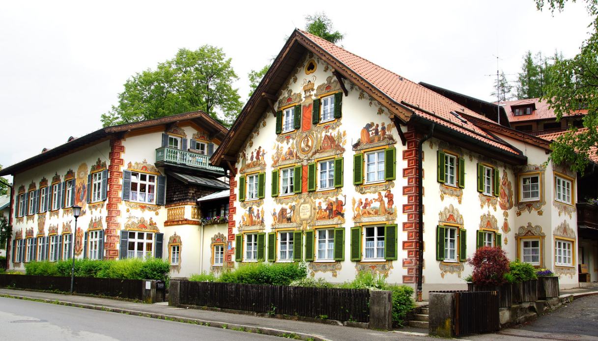 Case affrescate di Oberammergau