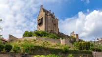 Fuso nell’arenaria: il Castello di Larochette è la fortezza lussemburghese trasformata in una città di nobili