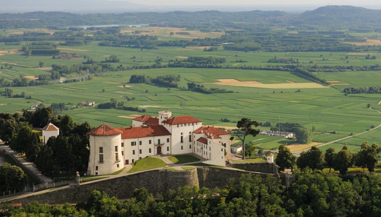 Castello di Masino in Piemonte