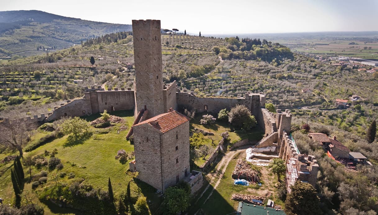 Castello di Montecchio Vesponi, Toscana
