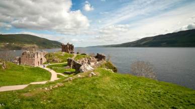 Castello di Urquhart, la fortezza delle Highlands affacciata sul leggendario Loch Ness