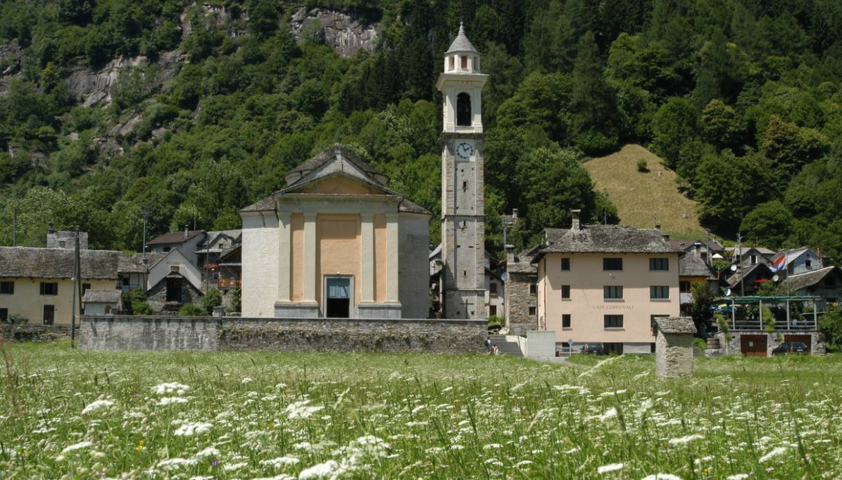 Chiesa di Santa Maria Lauretana, Svizzera