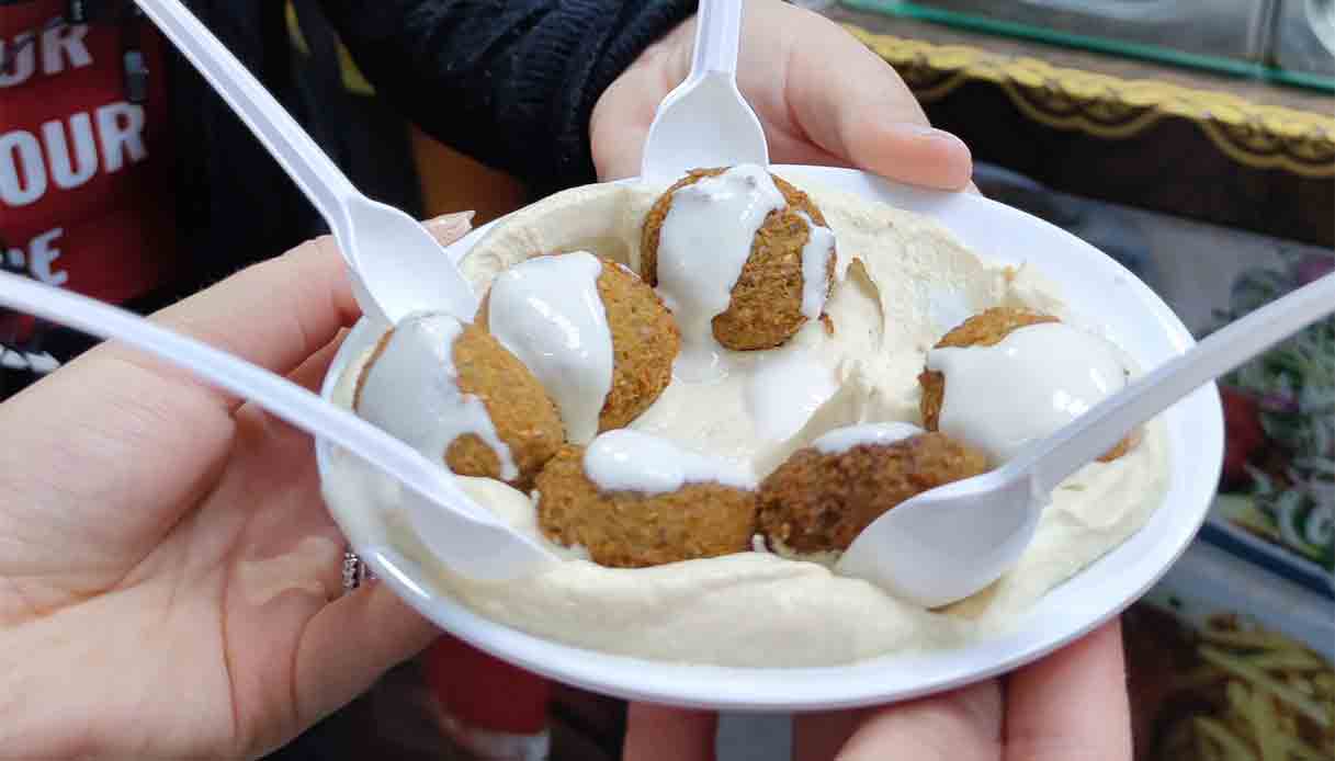 Dubai-falafel-street-food