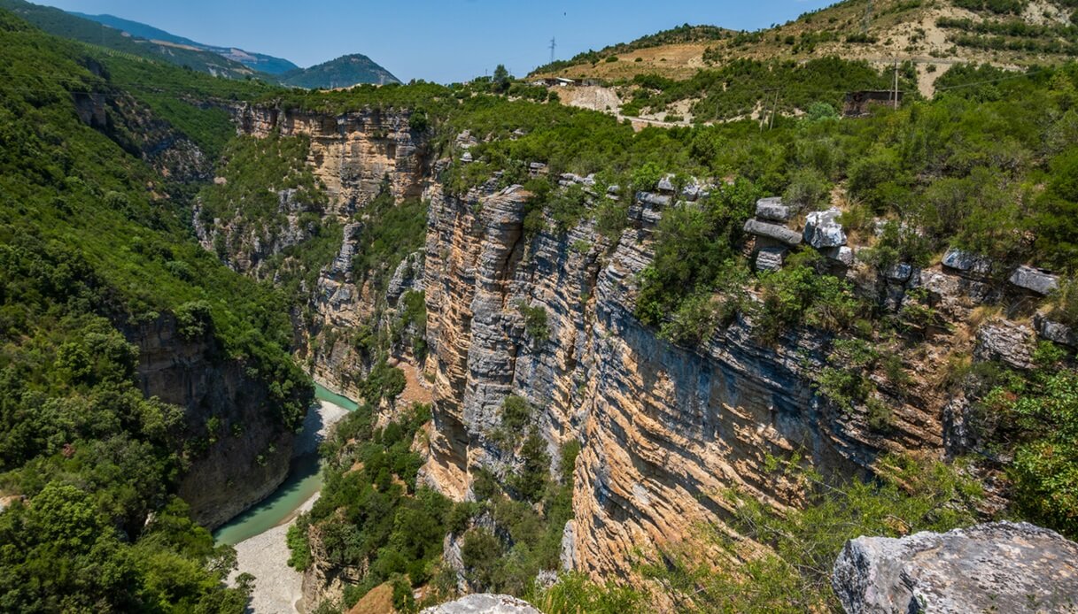 Panorama della Gola dell'Osum in Albania