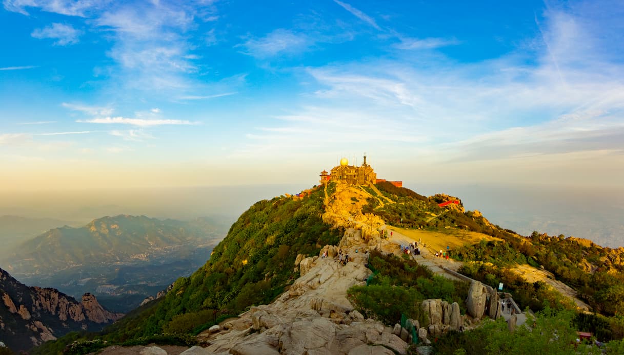 Le 10 tappe imperdibili di un tour in Cina, alla scoperta di un Paese tra tradizione e futuro