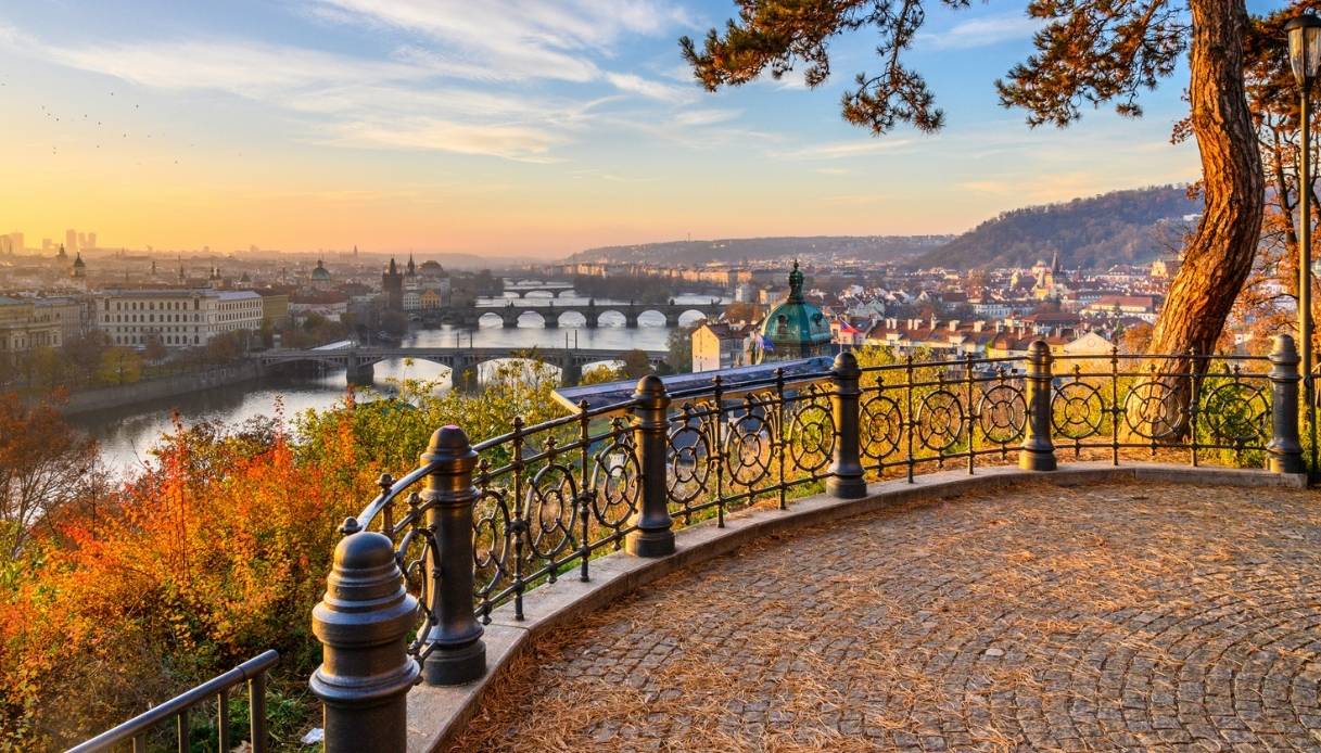 Vista autunnale su Praga