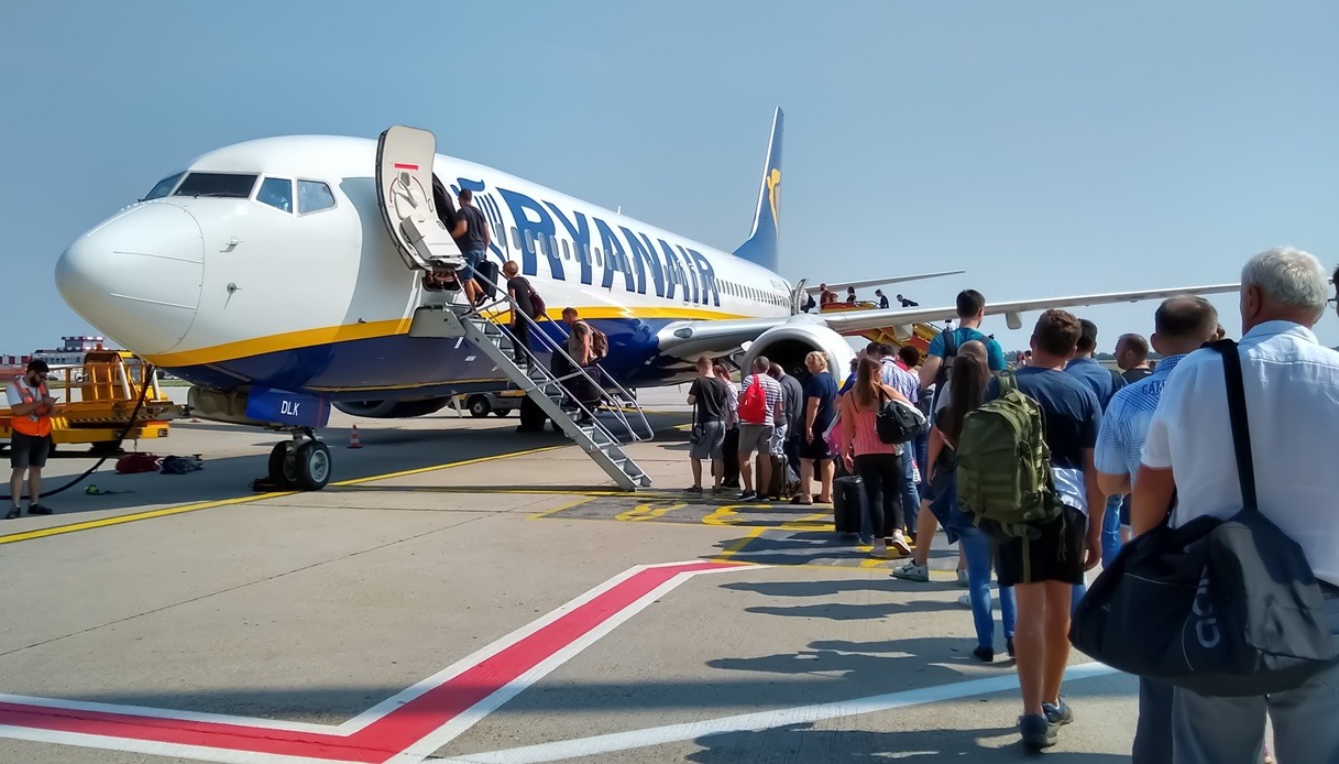 I numeri delle cadute dalle scalette integrate di Ryanair