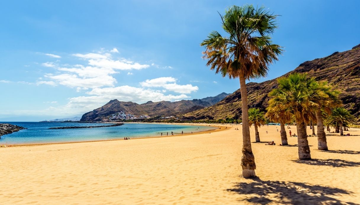 La spiaggia di Teresitas a Tenerife