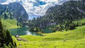Il Trenino Verde delle Alpi ha una nuova tappa, perfetta per l’autunno