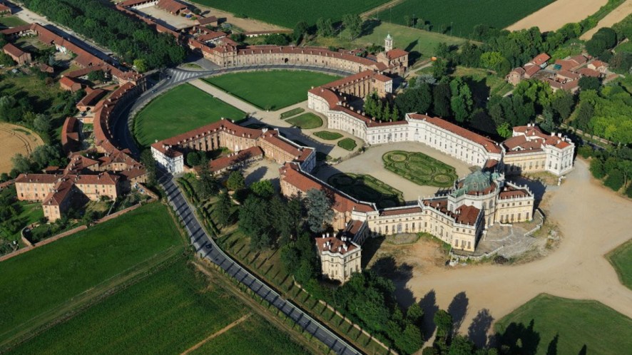 Palazzina di Caccia di Stupinigi, visite tra giardini segreti e atmosfere da fiaba