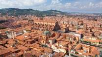 Non è la Bologna delle cartoline: la Bolognina ha conquistato il Guardian