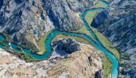 I canyon meno conosciuti dei Balcani per un suggestivo trekking di fine estate