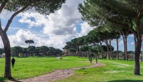 Carlo Coronati svela nella sua guida una “Roma periferica, a volte ribelle, ma più spesso gentile e accogliente”