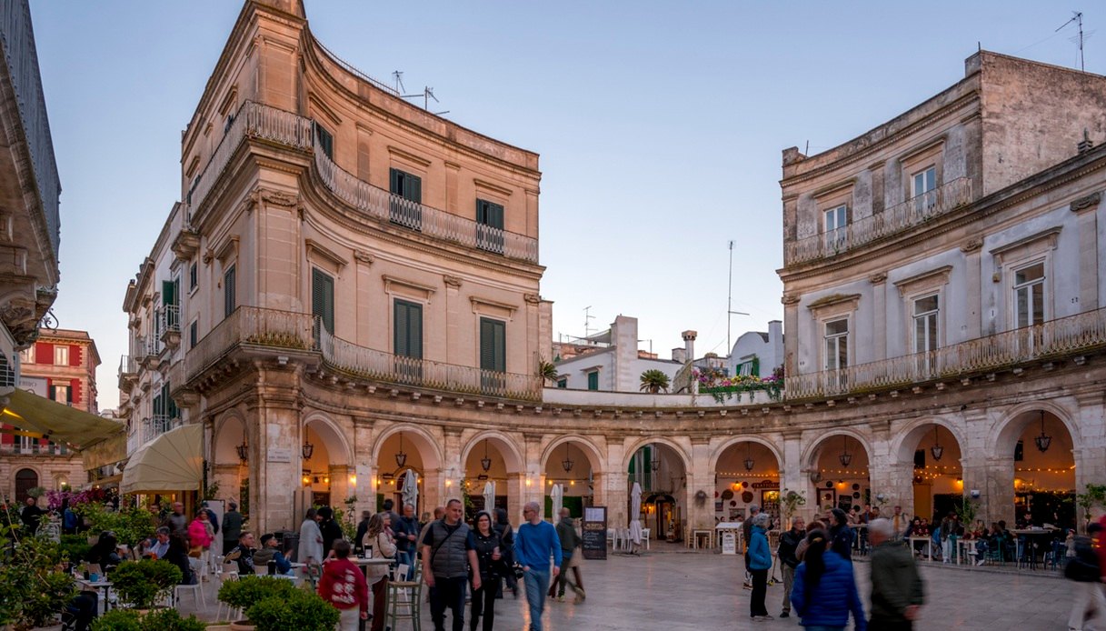 Martina Franca è tra i luoghi in Puglia dov'è stato girato "Sei mai stata sulla luna?"