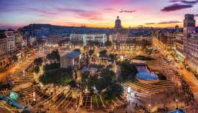 La magia natalizia di queste mete low cost è imperdibile con la promozione Vueling