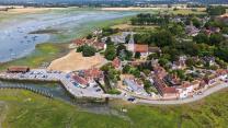 Bosham è il borgo con le strade fatte d’acqua (che spesso scompaiono), un piccolo gioiello inglese