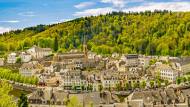 In questo borgo è custodito uno dei castelli più affascinanti d’Europa: Bouillon, perla del Belgio