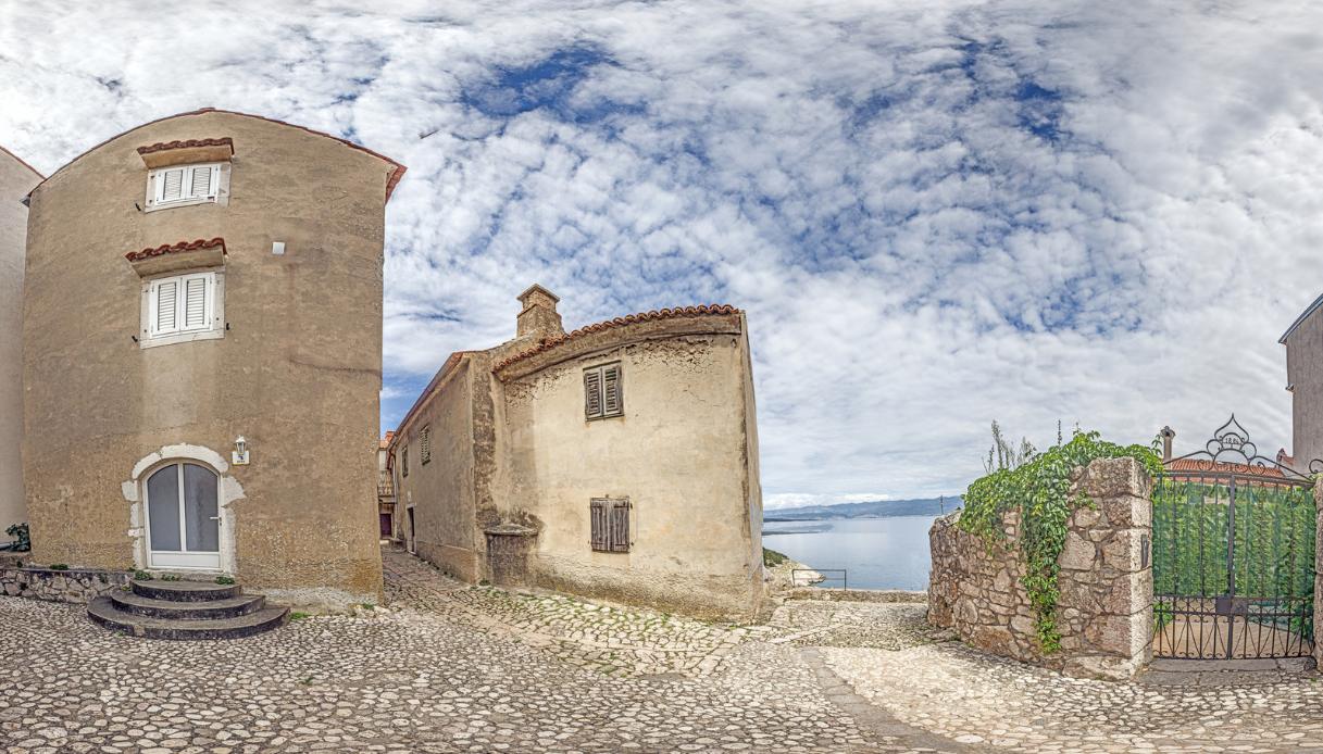 Case di Vrbnik, Croazia