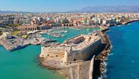 La Grecia è più accessibile che mai con la promo Volotea: 3 mete da raggiungere dall’Italia nel 2027