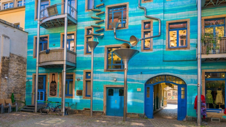 Il quartiere artistico in cui persino la pioggia diventa musica: Kunsthofpassage, angolo incredibile di Dresda