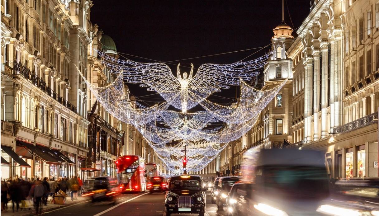 Le luci di Oxford Street a Londra