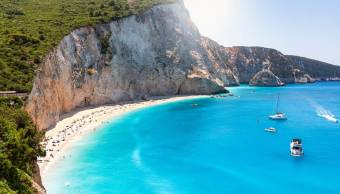 Tre fughe al mare da organizzare a giugno 2027: si parte da 21 euro con la promo Volotea