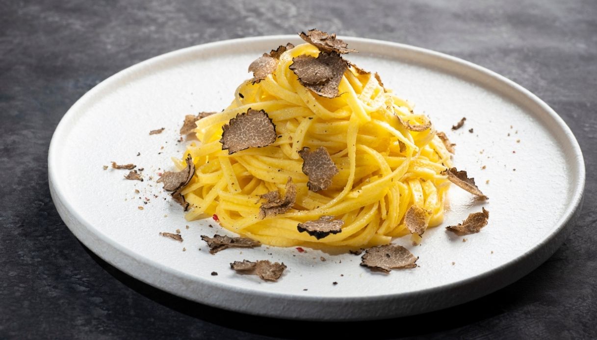 Pasta al tartufo, tajarin piemontesi