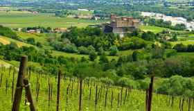 Forbes celebra i castelli dell’Emilia-Romagna: un viaggio tra fortezze fuori dal tempo