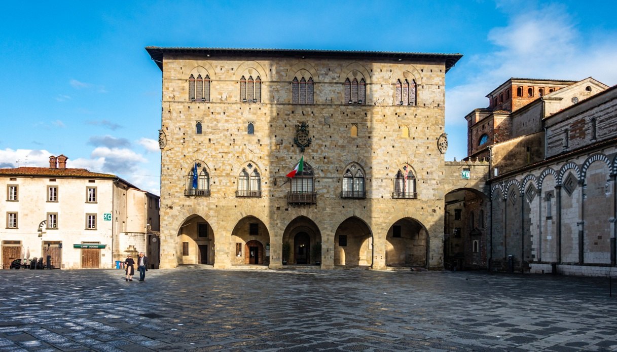 C'è anche Pistoia tra i luoghi dov'è stato girato "Dio ride"