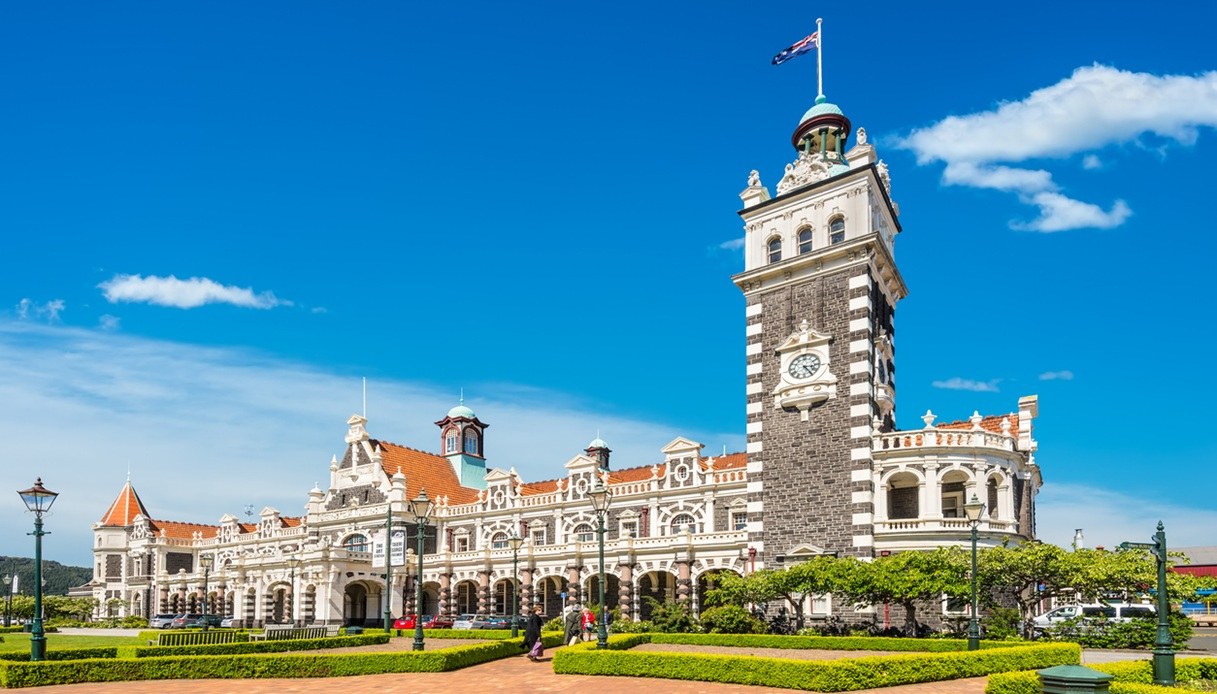 C'è anche la stazione ferroviaria di Dunedin tra le location di "La valle dell'Eden"